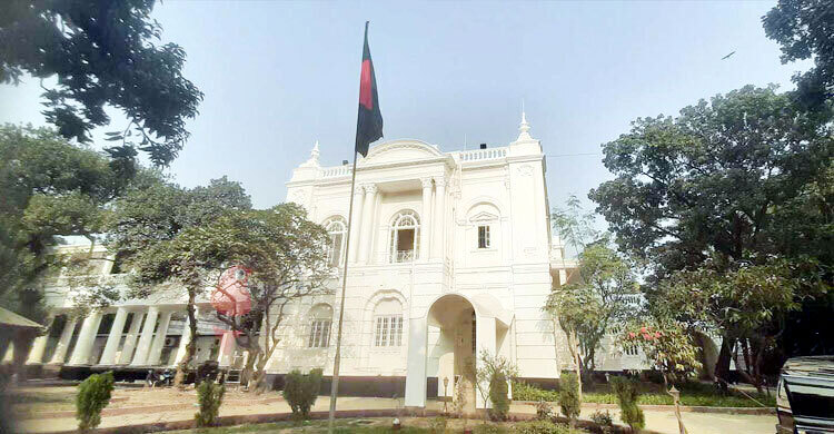হাবিবুর রহমানসহ ৪ জনকে আত্মসমর্পণে বিজ্ঞপ্তি প্রকাশের নির্দেশ