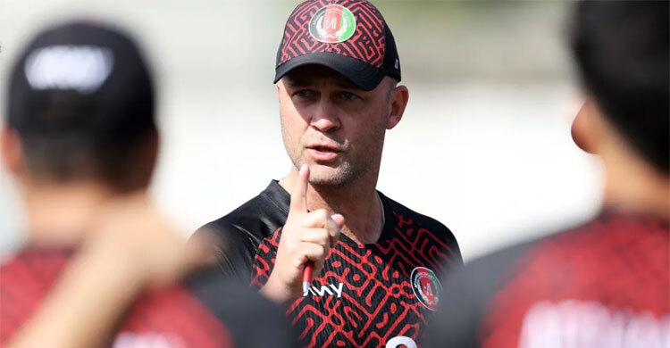 বিশ্বকাপের পর আফগানিস্তানের কোচ থাকবেন না ট্টট