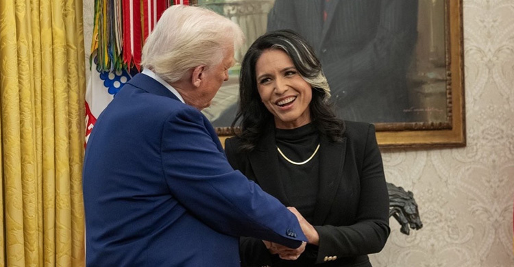 ট্রাম্পের আমলে ‘অন্য দেশের সরকার পরিবর্তনের মার্কিন নীতি’ শেষ হয়েছে: গ্যাবার্ড