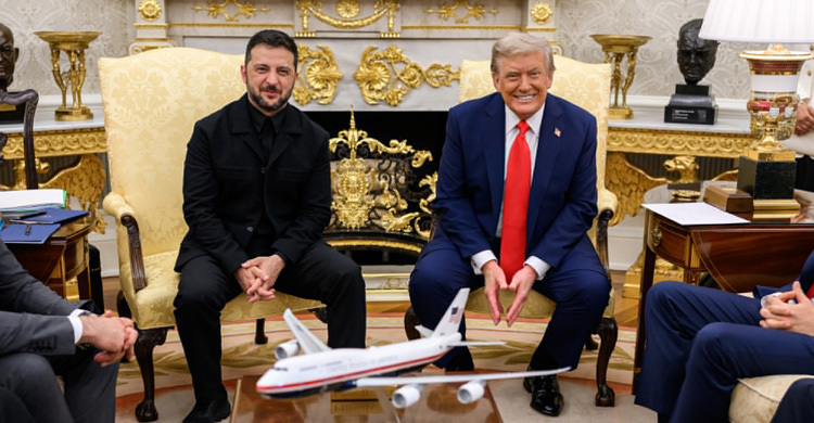 জোর করেই ইউক্রেনকে শান্তিচুক্তিতে সই করাবেন ট্রাম্প?