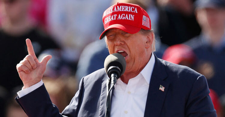 Trump faces revised US indictment in election subversion case