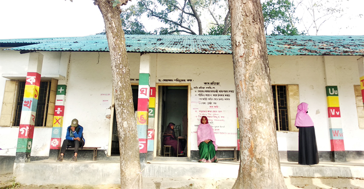 সোয়া ঘণ্টায় পড়েনি একটিও ভোট