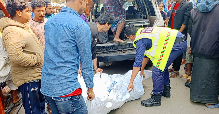 ব্রিজ থেকে ছিটকে পড়ে মোটরসাইকেল আরোহী নিহত