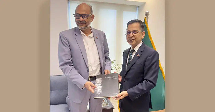 Dhaka seeks shift from debt to investment-led growth after talks with Chinese, Indian envoys