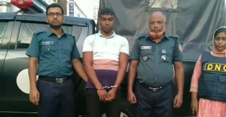 সুপারির বস্তায় গাঁজা পাচার, যুবক গ্রেফতার