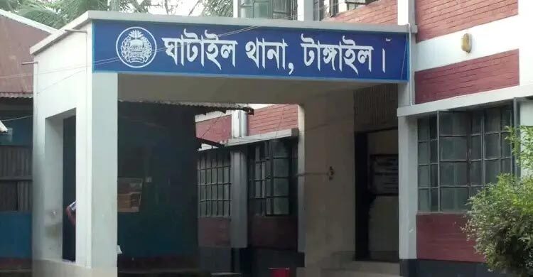 টাঙ্গাইলে ঘুমন্ত মেয়েকে ছুরিকাঘাতে হত্যা, বাবা গ্রেফতার