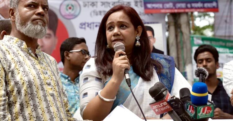 ঢাকা-১৪ আসনে ধানের শীষের প্রার্থী মায়ের ডাকের তুলি