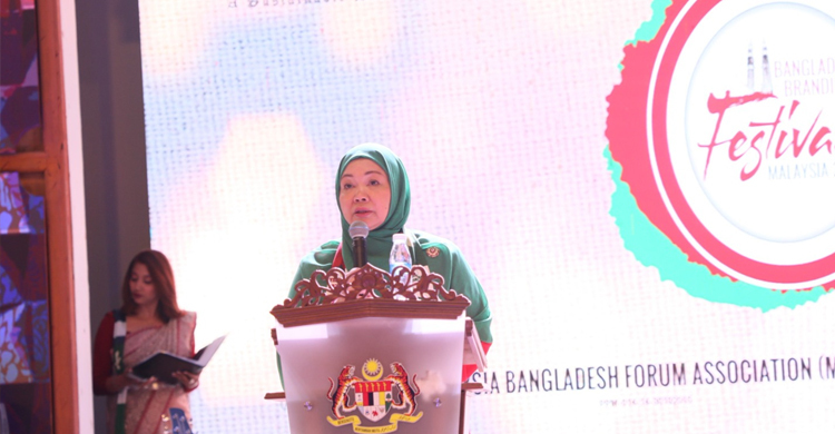 বাংলাদেশি শ্রমিকরা আধুনিক মালয়েশিয়ার নীরব নায়ক: তুন্কু হামজাহ