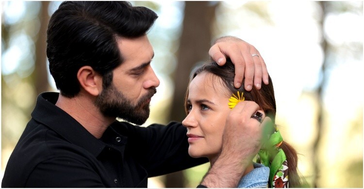 কী এমন আছে ৭০টির বেশি দেশে জনপ্রিয় হওয়া এই তুর্কি সিরিজে