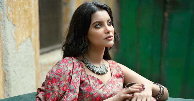 যে কারণে ফেসবুক ডিলিট করতে চান তুষি