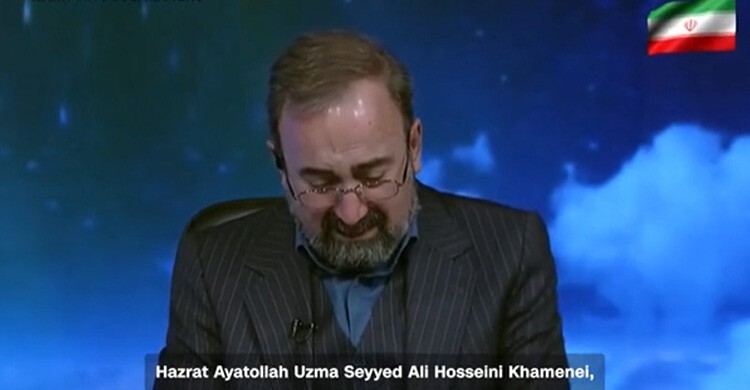 খামেনির মৃত্যুসংবাদ পড়তে গিয়ে কান্নায় ভেঙে পড়লেন উপস্থাপক