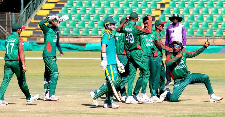দক্ষিণ আফ্রিকাকে দেড়শর আগেই গুটিয়ে দিলো বাংলাদেশ