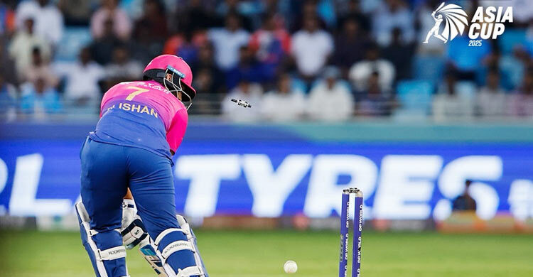 ভারতের তোপে ৫৭ রানে অলআউট আরব আমিরাত, দ্বিতীয় সর্বনিম্ন