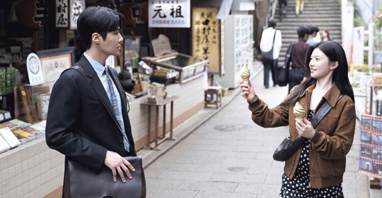 ছোট ছোট ব্যাপারে ভালোবাসা প্রকাশই ভাইরাল প্রেমের ভাষা