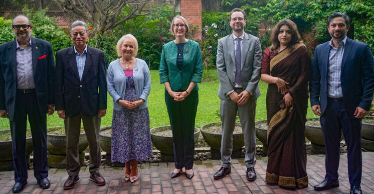 যুক্তরাজ্যের বাণিজ্য দূতের সঙ্গে বিএনপি নেতাদের বৈঠক