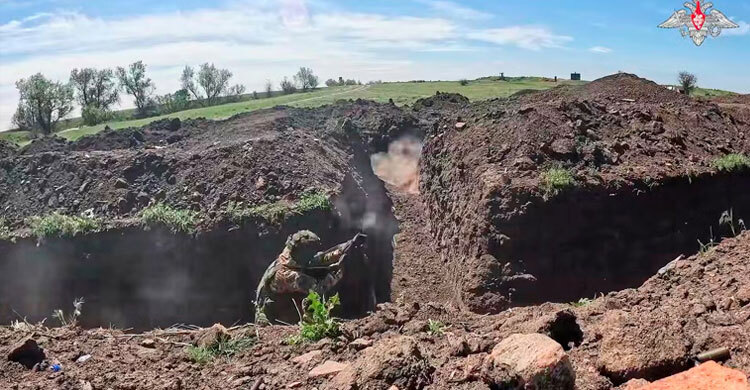 রাশিয়া-ইউক্রেন বাফার জোনে বাংলাদেশ ও সৌদি থেকে সেনা নেওয়ার পরিকল্পনা