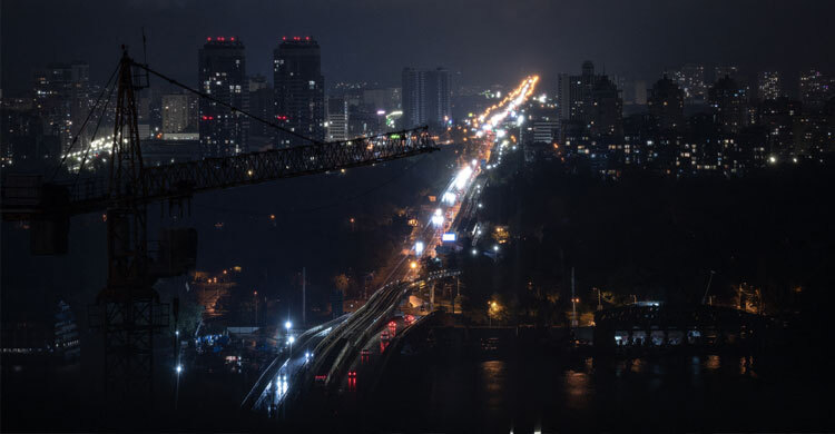 ইউক্রেনের রাজধানীতে একাধিক বিস্ফোরণের শব্দ