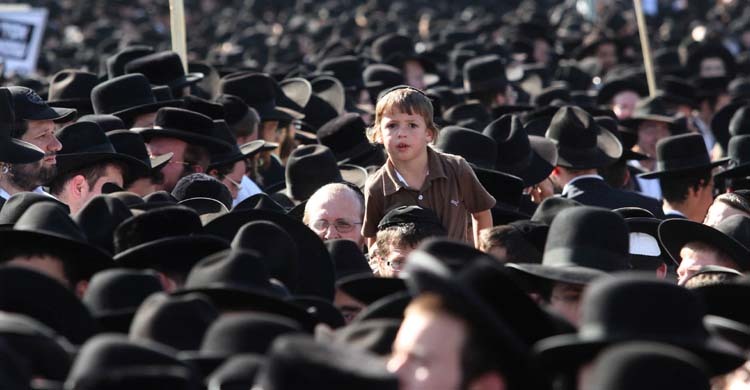 ইসরায়েলে রক্ষণশীল ইহুদিদের ব্যাপক বিক্ষোভ