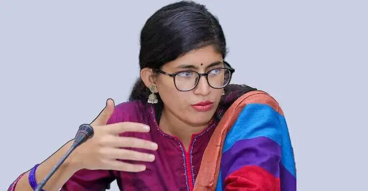 কেউ কেউ নিজেদের পার্টিকে রাষ্ট্রীয় স্বতন্ত্র পার্টির মতো চিন্তা করছে