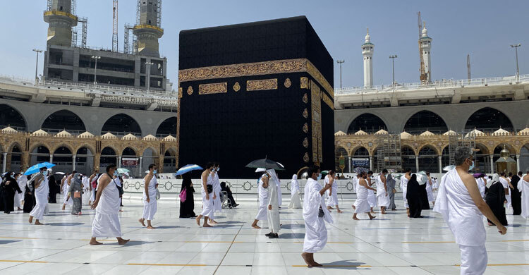 Saudi reduces Umrah visa validity to 30 days before entry