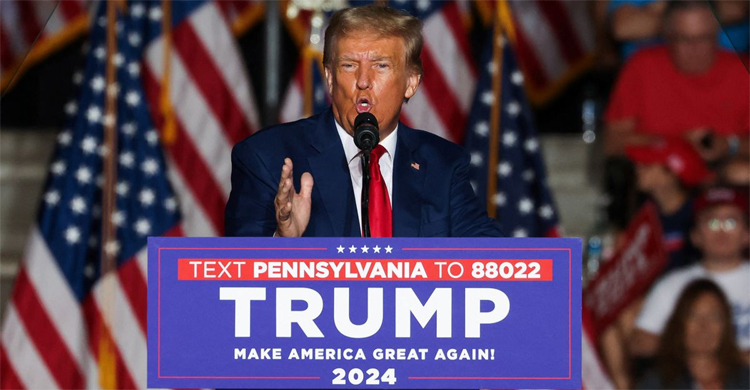 Trump charged with bid to overturn 2020 election