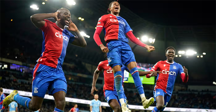 Palace deny Man City win with 95th-minute penalty