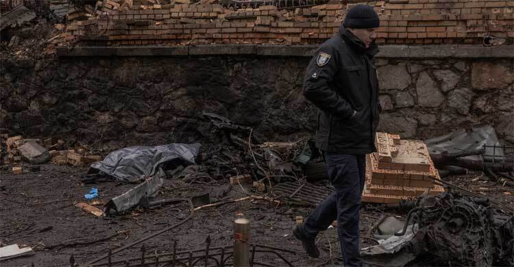 ইউক্রেনে রাশিয়ার হামলায় নিহত ২৫