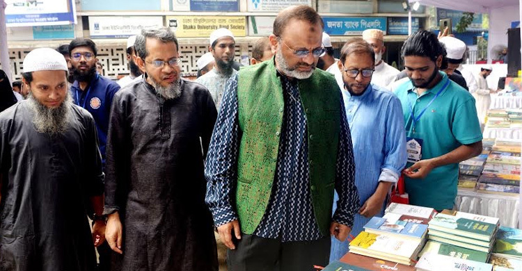 ঢাবিতে ৪ দিনব্যাপী শীতকালীন বইমেলা শুরু
