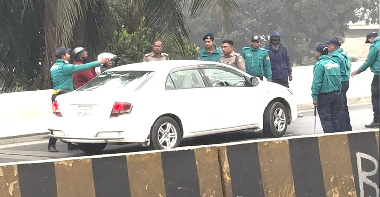 এলিভেটেড এক্সপ্রেসওয়েতে যান চলাচলে নিয়ন্ত্রণ