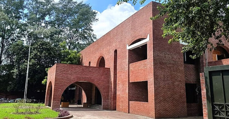 আবারও সিদ্ধান্ত পরিবর্তন, কোথায় হবে নতুন প্রধানমন্ত্রীর বাসভবন