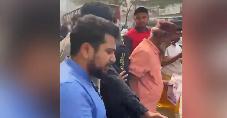 ঢাকা-১১ আসনে নির্বাচনী প্রচারনায় ব্যস্ত নাহিদ ইসলাম