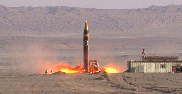 প্রতিবেশী দেশগুলোর বিরুদ্ধে নয়, মার্কিন ঘাঁটিই হামলার লক্ষ্য: ইরান