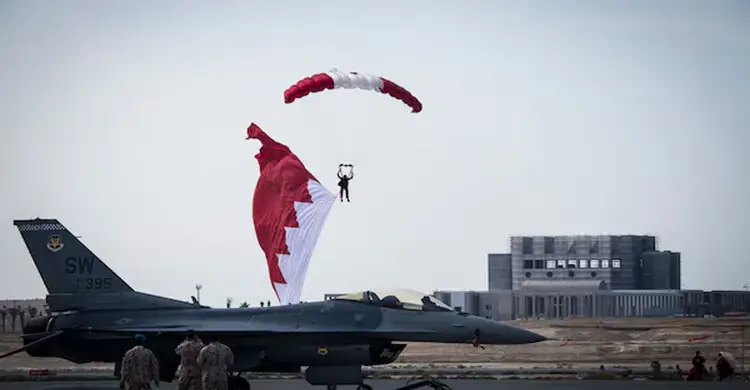 বাহরাইনে মার্কিন বিমানঘাঁটি ধ্বংসের দাবি ইরানের