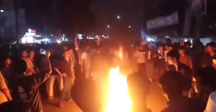 লক্ষ্মীপুরে ঘুষিতে যুবদল নেতার মৃত্যুতে সড়ক অবরোধ