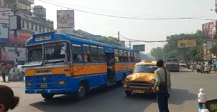 ট্রাফিক ব্যবস্থার উন্নতিতে স্বস্তি, কমছে কলকাতার জ্যাম