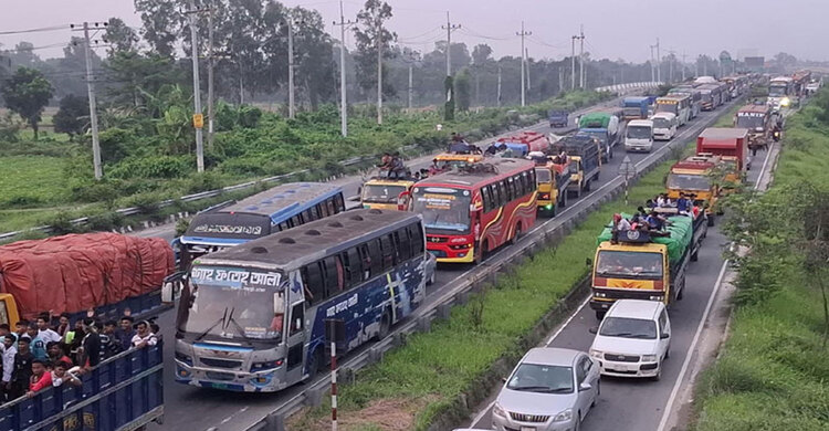 ঈদযাত্রায় ভোগাবে এলেঙ্গা-যমুনা সেতু সড়ক
