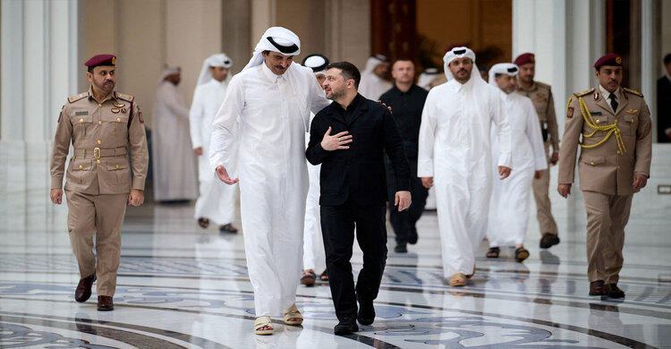 কাতারের সঙ্গে প্রতিরক্ষা চুক্তি সই করলো ইউক্রেন