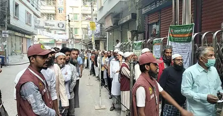 সব শঙ্কা কাটিয়ে শান্তিপূর্ণ ভোটে জনআস্থা