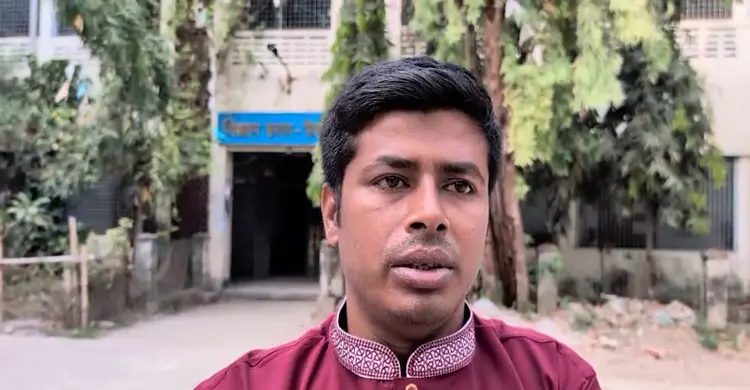 আবাসন বৃত্তি পেতে প্রশাসন পরিবর্তনের দাবি  ছাত্রদল নেতার