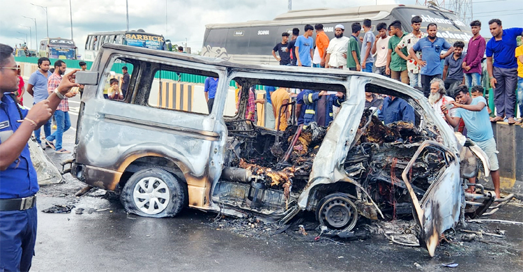 ফরিদপুরে দগ্ধ অ্যাম্বুলেন্সচালককে পাঠানো হলো ঢাকায়