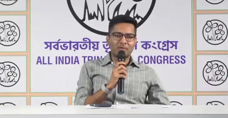 ভারতে আশ্রয় নেওয়া শেখ হাসিনা অনুপ্রবেশকারী নাকি শরণার্থী?