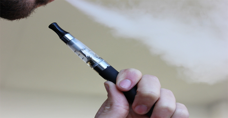 UK govt to offer 1 million people vapes in hopes of meeting smoke free goal