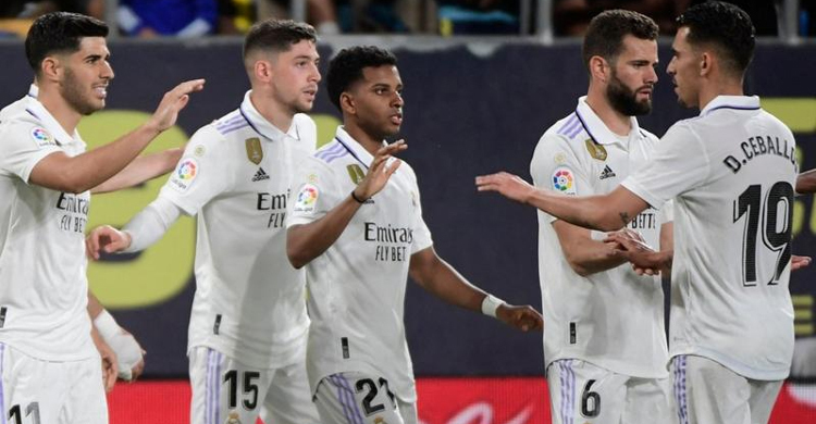 Real Madrid prepare for Chelsea tie with Cadiz win