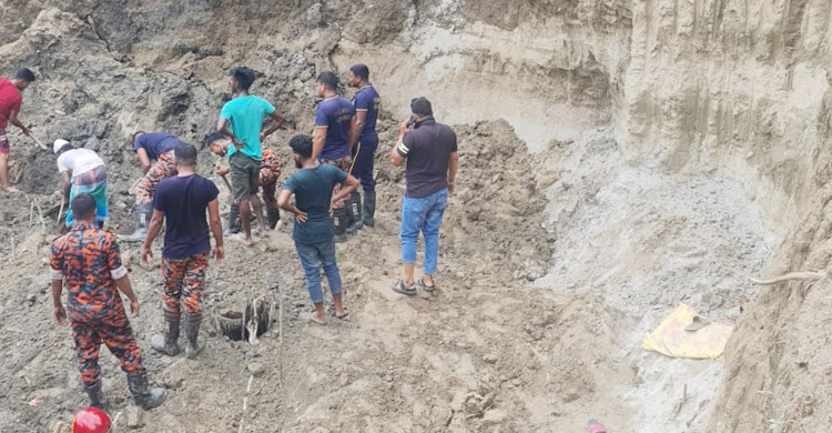 Three workers killed in Faridpur soil collapse