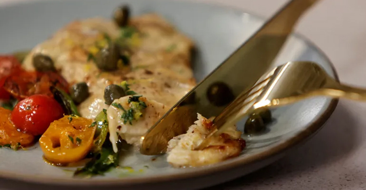 'A new era': US regulator allows first sales of lab-grown meat