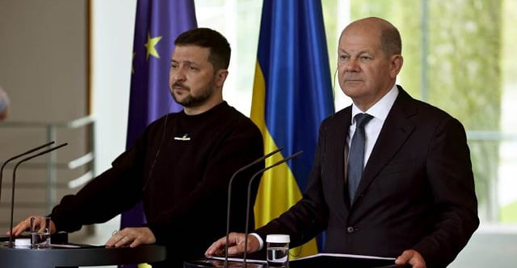 Scholz, Zelensky urge extension of Ukraine grain export deal