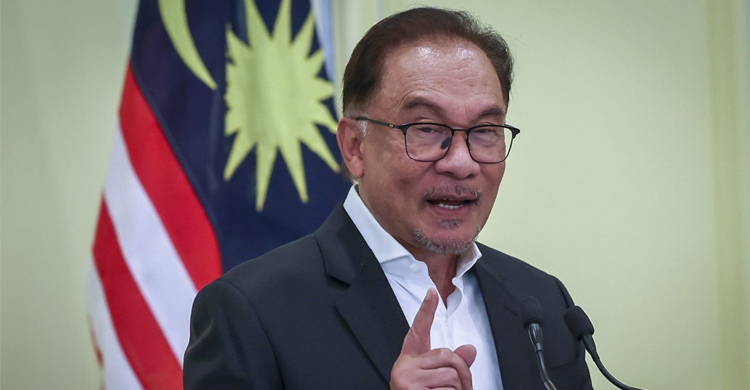 Malaysia govt seeks to introduce Tamil language in schools