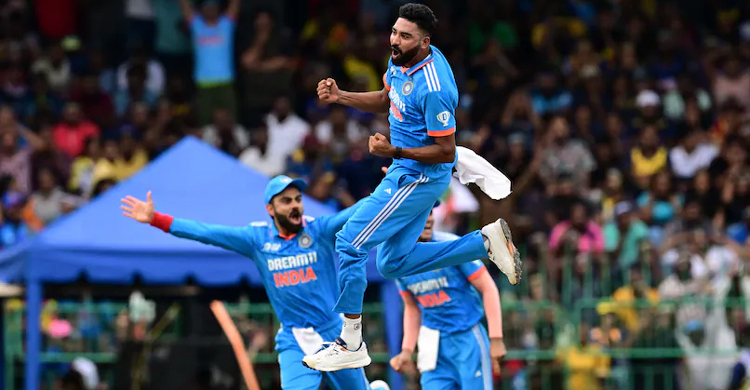 Siraj stars with 6 wickets, India bowl out Sri Lanka for 50