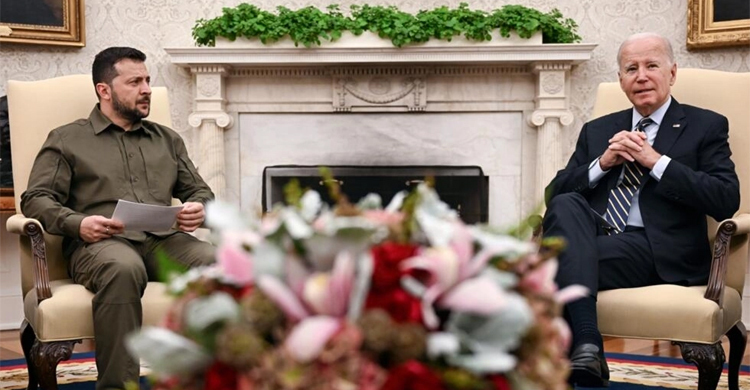 Zelensky wins Biden support but faces US skeptics