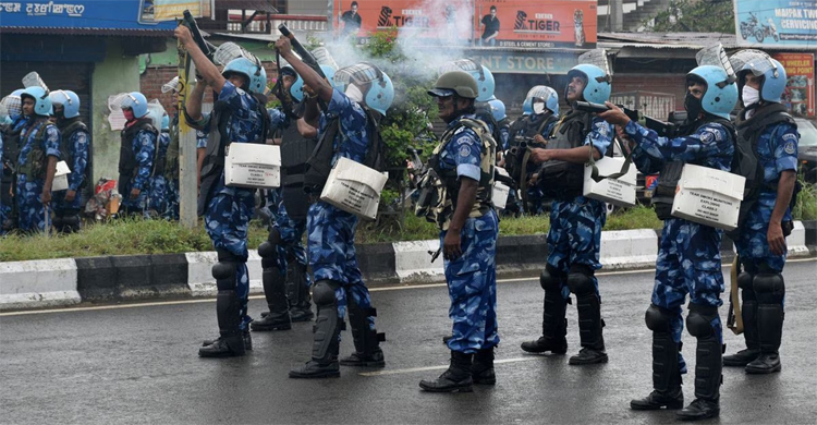 India imposes curfew in strife-hit areas of Manipur state